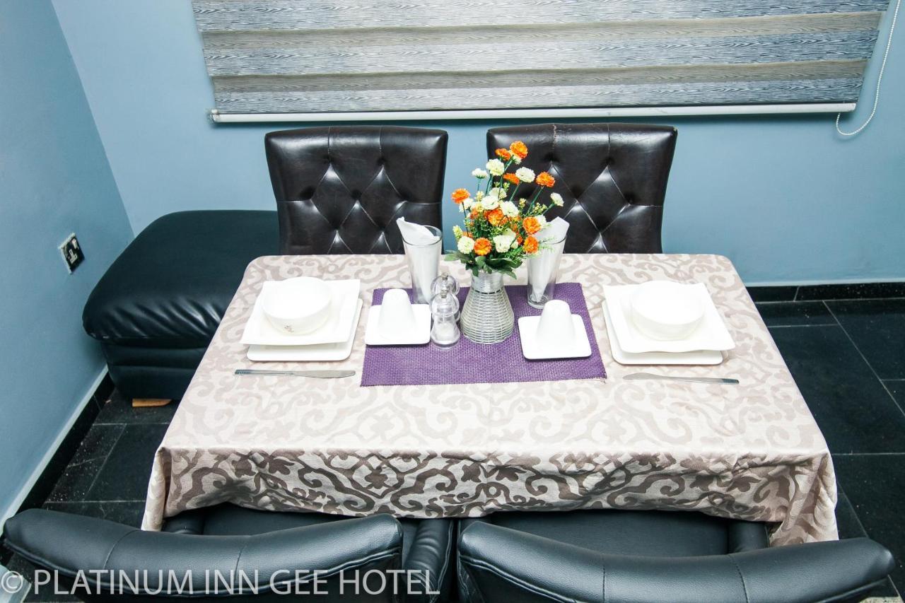 Platinum Inn Gee Hotel Suru Lere Bagian luar foto