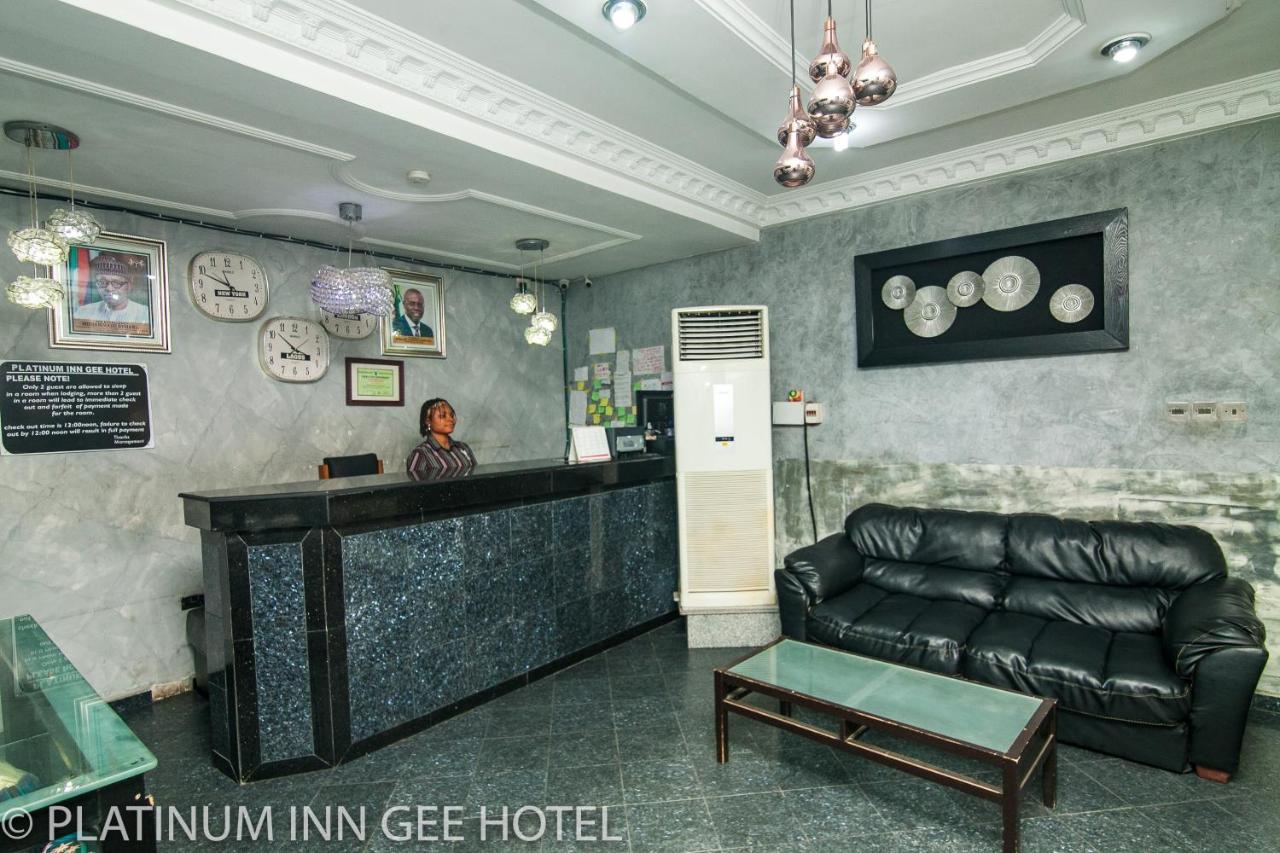 Platinum Inn Gee Hotel Suru Lere Bagian luar foto