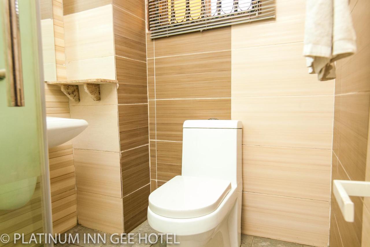 Platinum Inn Gee Hotel Suru Lere Bagian luar foto